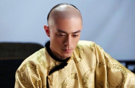 网络图片(侵删) 网络图片(侵删)