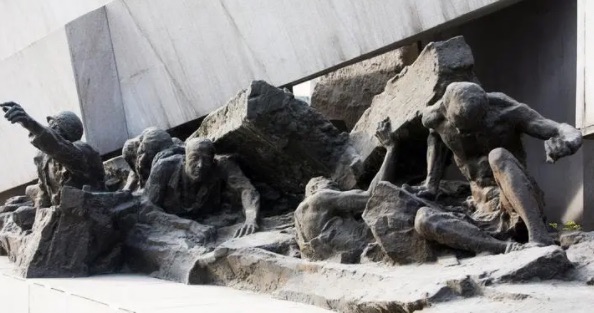 网络图片(侵删) 网络图片(侵删)