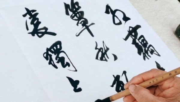 网络配图 网络配图