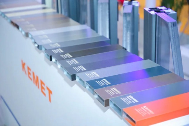 网络图片(侵删) 网络图片(侵删)