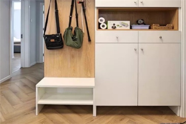 网络图片(侵删) 网络图片(侵删)