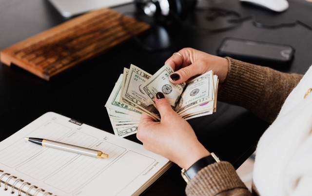 网络图片(侵删) 网络图片(侵删)