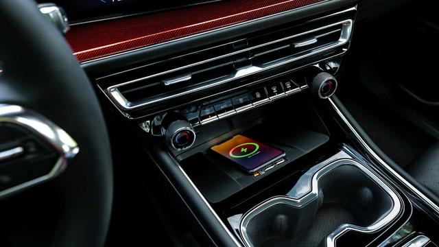 网络图片(侵删) 网络图片(侵删)