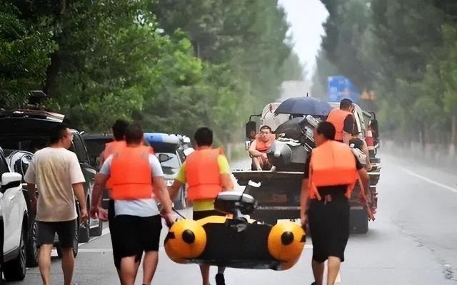 网络图片(侵删) 网络图片(侵删)