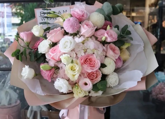 网络图片(侵删) 网络图片(侵删)