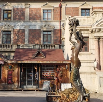 网络图片(侵删) 网络图片(侵删)