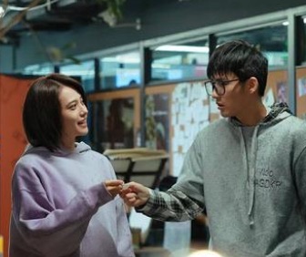 网络图片(侵删) 网络图片(侵删)