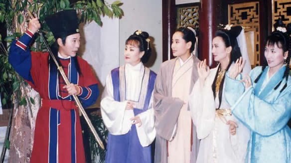 网络图片(侵删) 网络图片(侵删)