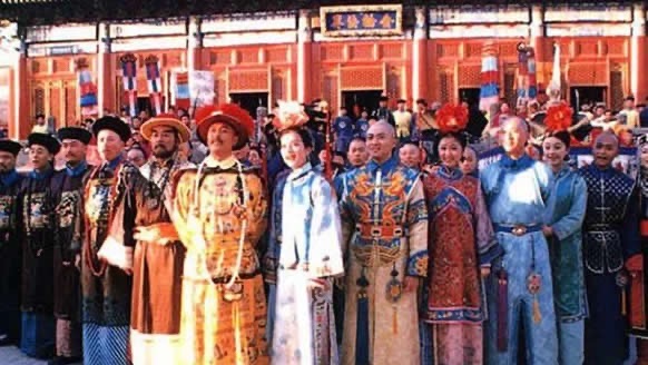 网络图片(侵删) 网络图片(侵删)