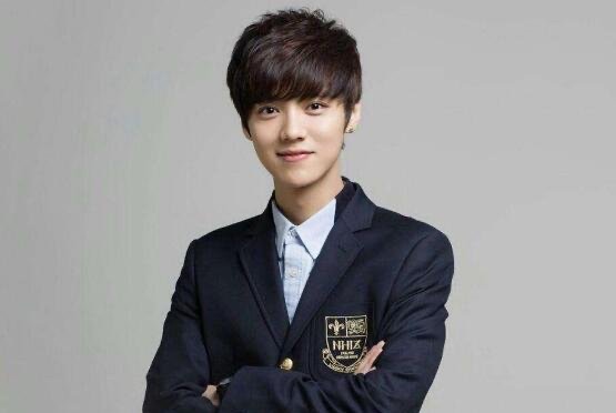 网络图片(侵删) 网络图片(侵删)