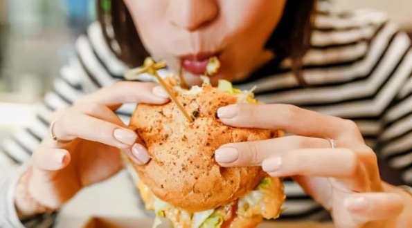 网络图片(侵删) 网络图片(侵删)