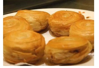 网络图片(侵删) 网络图片(侵删)