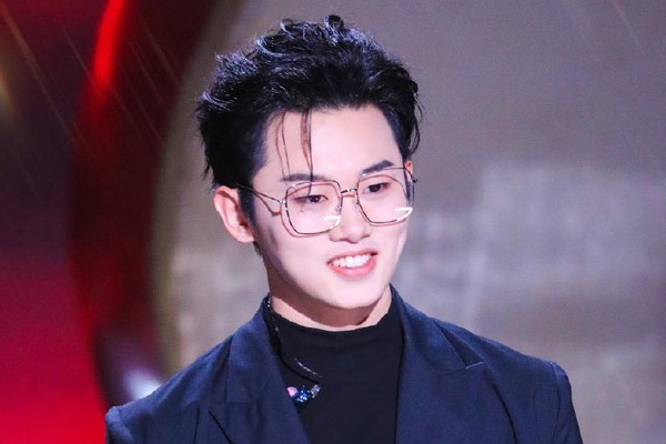 网络图片(侵删) 网络图片(侵删)