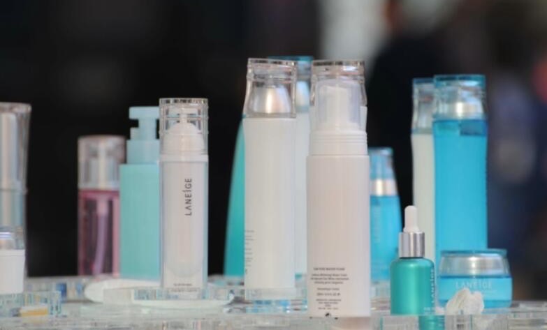 网络图片(侵删) 网络图片(侵删)