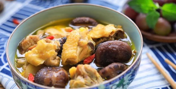 网络图片(侵删) 网络图片(侵删)