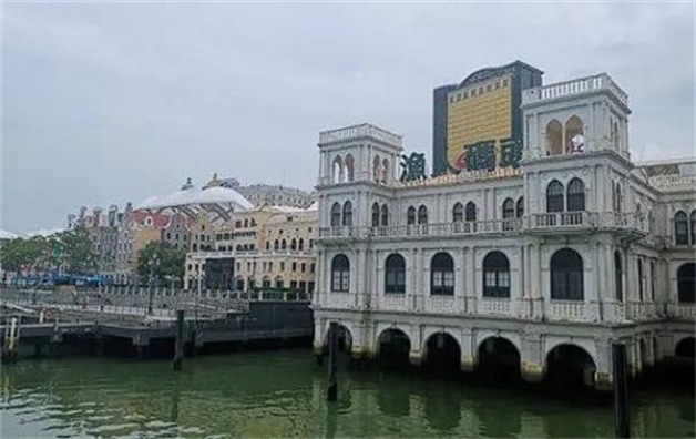 网络图片(侵删) 网络图片(侵删)