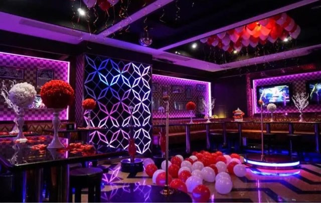 网络图片(侵删) 网络图片(侵删)