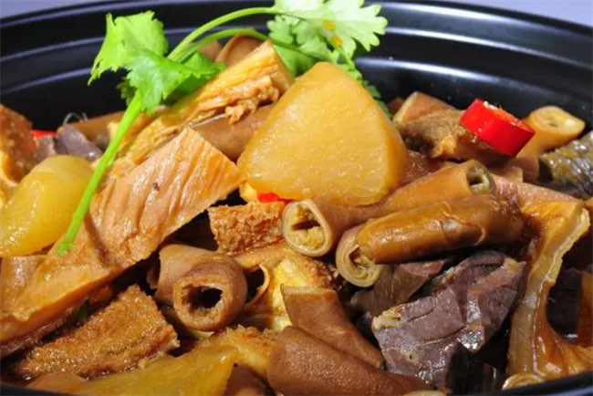 网络图片(侵删) 网络图片(侵删)