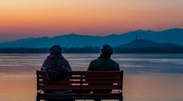 网络图片(侵删) 网络图片(侵删)