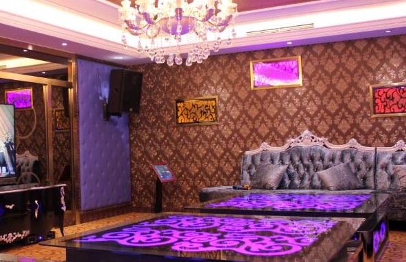 网络图片(侵删) 网络图片(侵删)