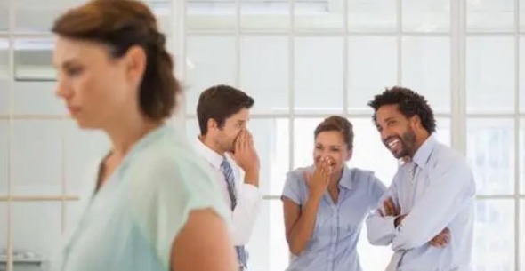 网络图片(侵删) 网络图片(侵删)