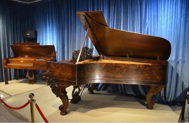 网络图片(侵删) 网络图片(侵删)