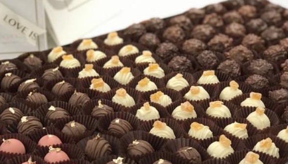 网络图片(侵删) 网络图片(侵删)