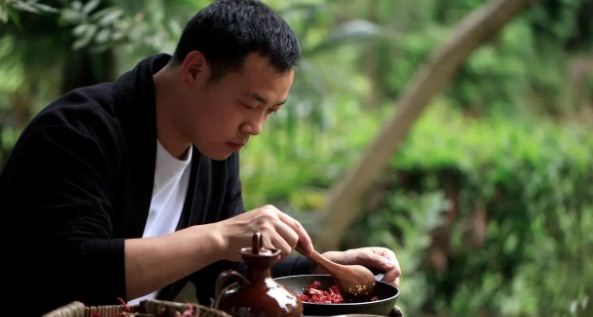 网络图片(侵删) 网络图片(侵删)