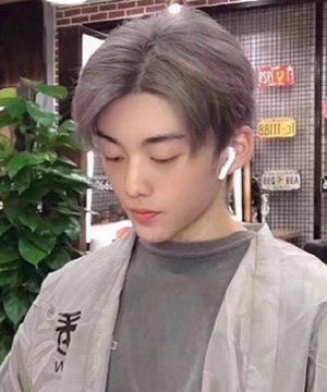 网络图片(侵删) 网络图片(侵删)