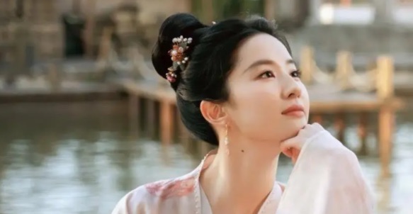 网络图片(侵删) 网络图片(侵删)