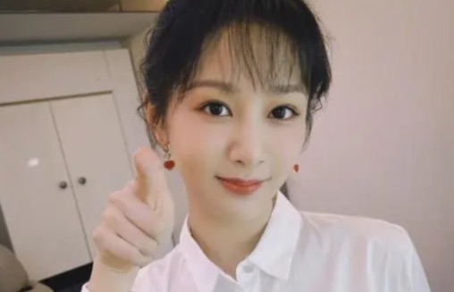 网络图片(侵删) 网络图片(侵删)