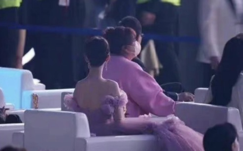 网络图片(侵删) 网络图片(侵删)