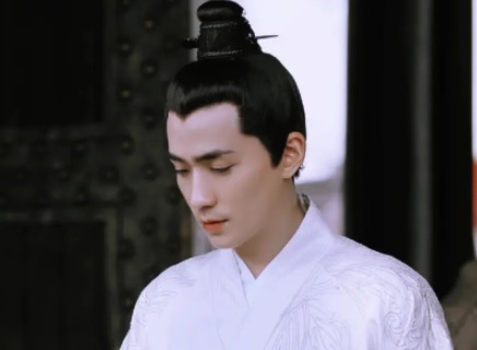 网络图片(侵删) 网络图片(侵删)