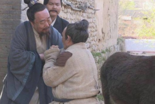 网络图片(侵删) 网络图片(侵删)