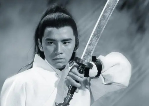 网络图片(侵删) 网络图片(侵删)