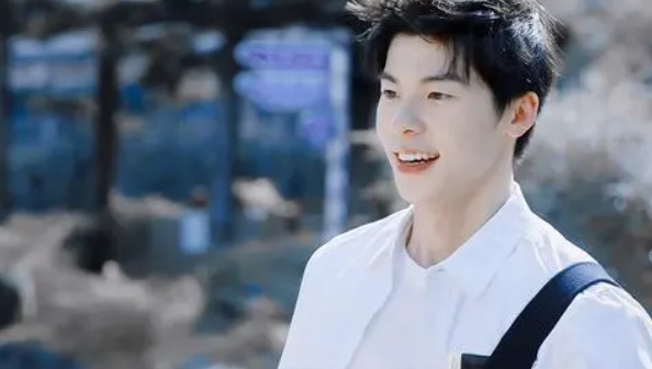 网络图片(侵删) 网络图片(侵删)