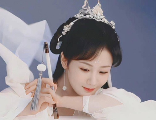 网络图片(侵删) 网络图片(侵删)