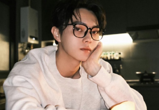 网络图片(侵删) 网络图片(侵删)