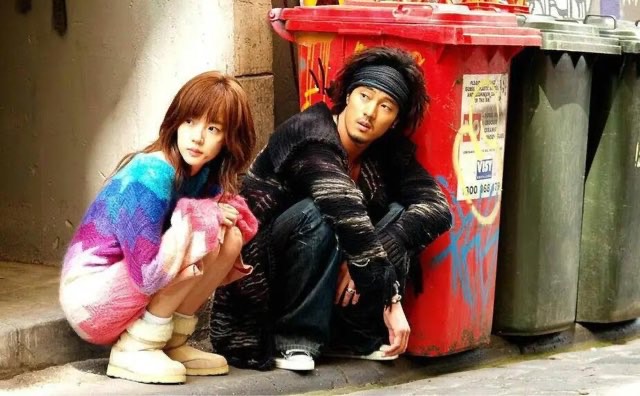 网络图片(侵删) 网络图片(侵删)