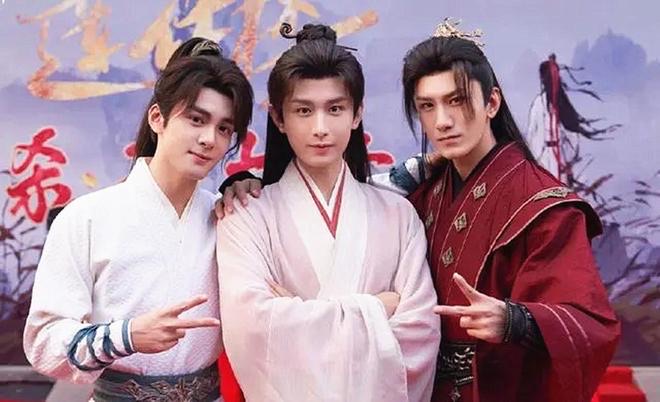 网络图片(侵删) 网络图片(侵删)