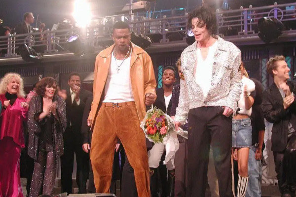 网络配图 网络配图