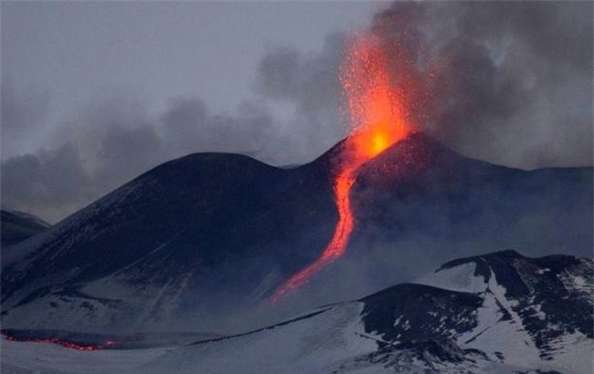 网络图片(侵删) 网络图片(侵删)