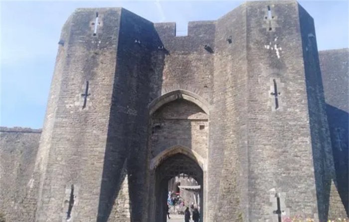 网络图片(侵删) 网络图片(侵删)