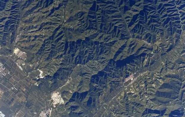 网络图片(侵删) 网络图片(侵删)