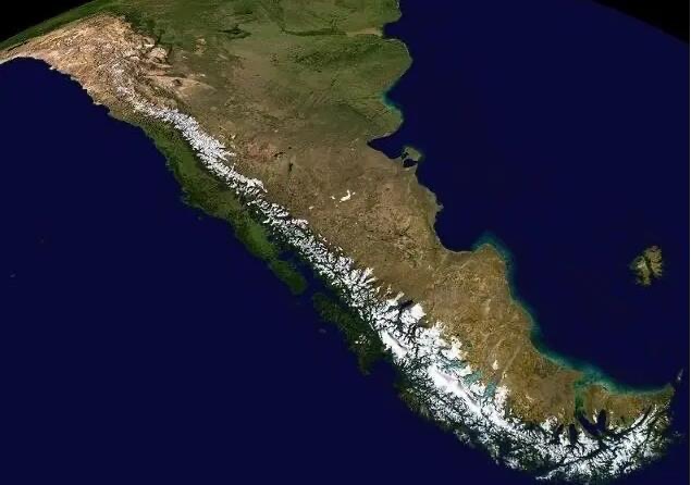 网络图片(侵删) 网络图片(侵删)