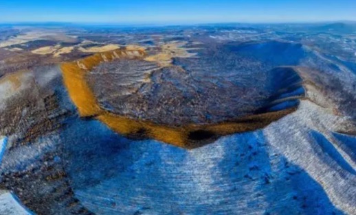 网络图片(侵删) 网络图片(侵删)