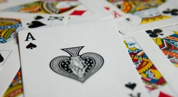 网络图片(侵删) 网络图片(侵删)