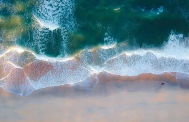 网络图片(侵删) 网络图片(侵删)