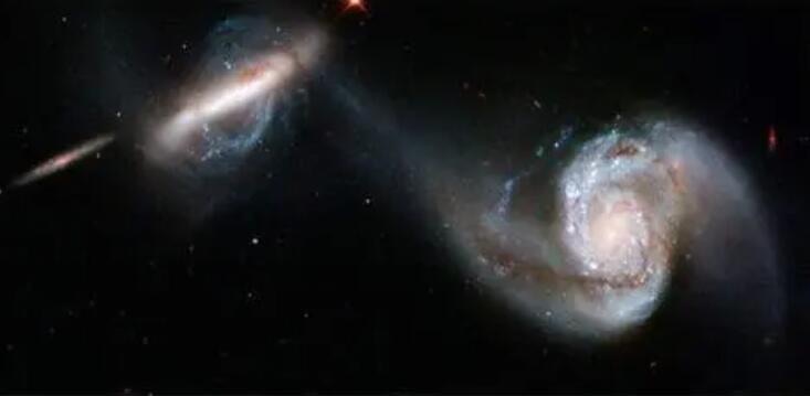 网络图片(侵删) 网络图片(侵删)