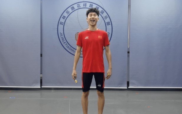 网络图片(侵删) 网络图片(侵删)